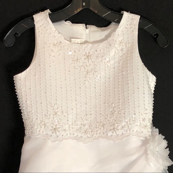 Elegant Aline White Flower Girl Dress Sz 8 1/2 - Picture 3 of 8